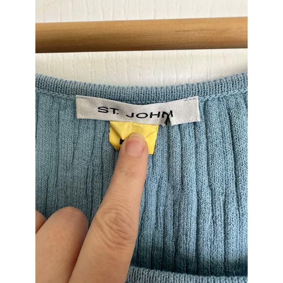 ST. JOHN TANK Medium PETITE - Picture 3 of 10